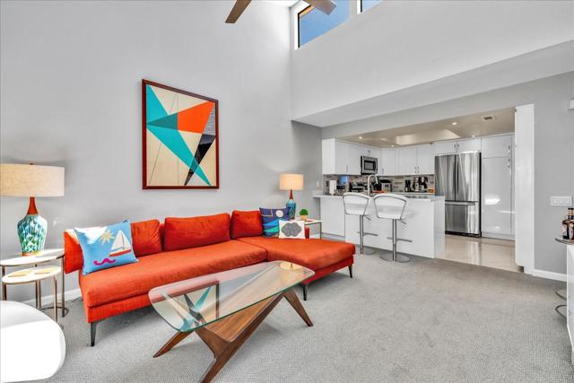 Property photo of 500 E Amado RD