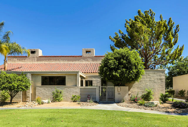 Property photo of 136 Desert West DR