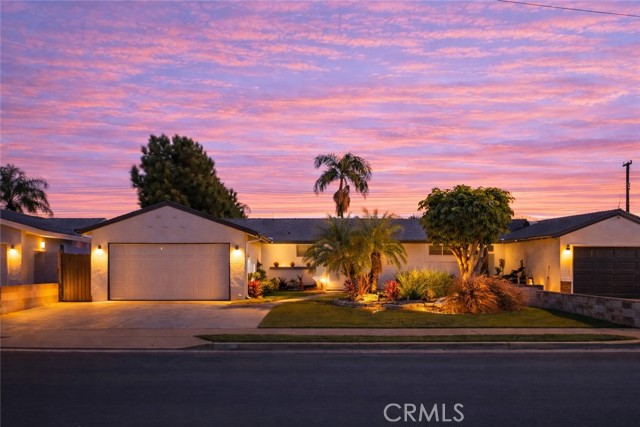 Photo of 10410 Hester Av