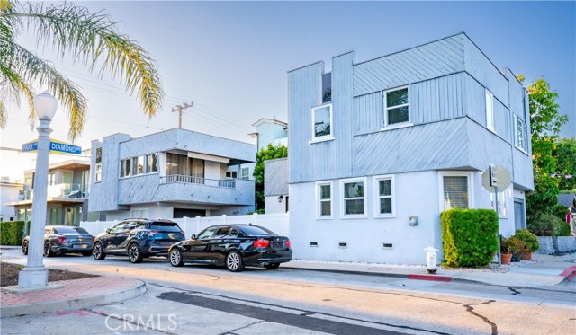 Property photo of 201 Diamond AV