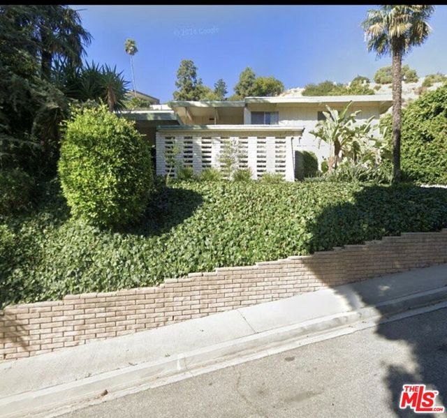 Photo of 1053 Tellem Dr