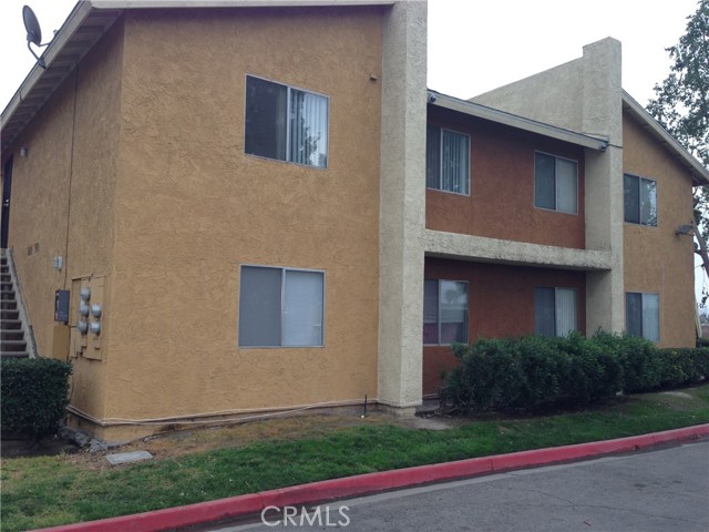 Property photo of 1025 N Tippecanoe AV