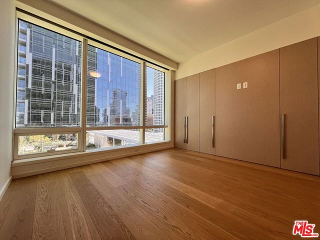 Property photo of 877 Francisco ST
