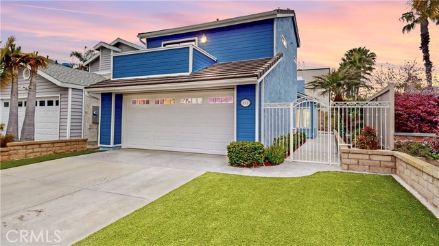 Property photo of 811 Oceanhill DR