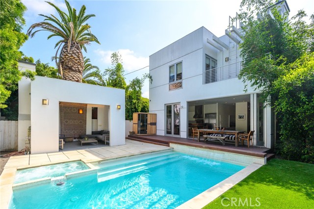 Property photo of 520 N Curson AV