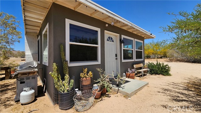 Property photo of 1240 Geronimo TR