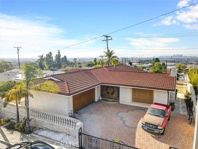 Property photo of 861 Marconi ST
