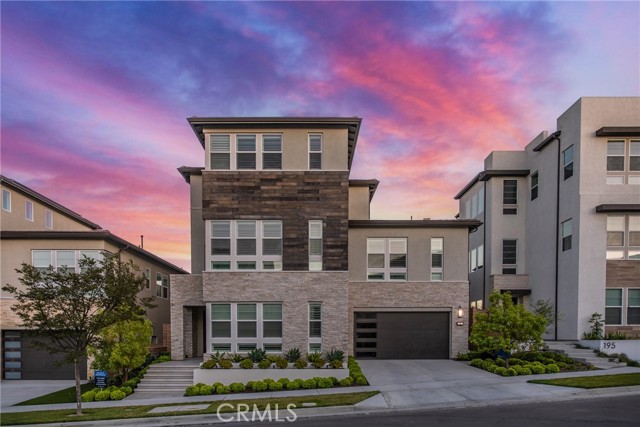 Photo of 185 Orchid Ct
