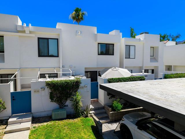 Property photo of 48942 Desert Flower DR