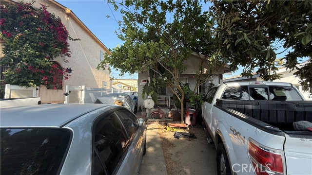 Property photo of 10218 Virginia AV