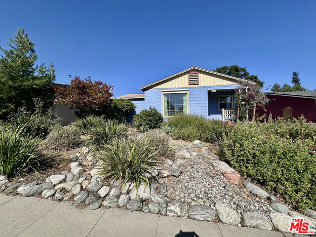 Property photo of 328 N Encinitas AV