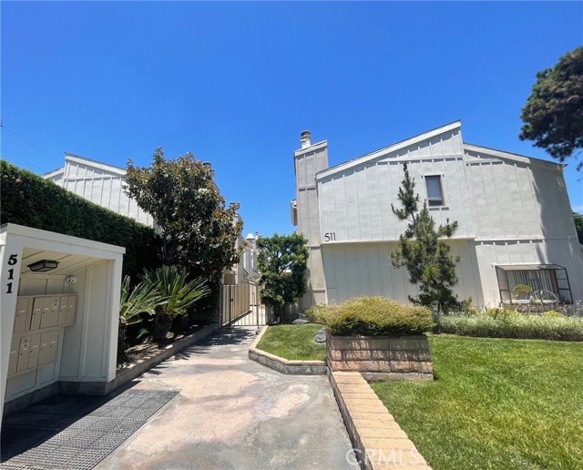 Property photo of 511 E Live Oak AV