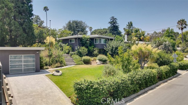 Photo of 10034 La Canada Wy