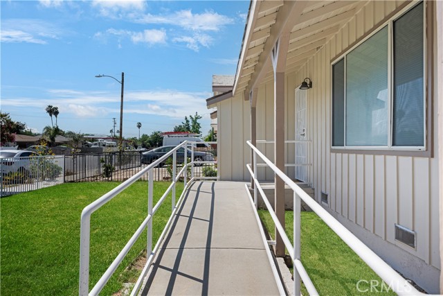 Property photo of 237 N Dillon AV