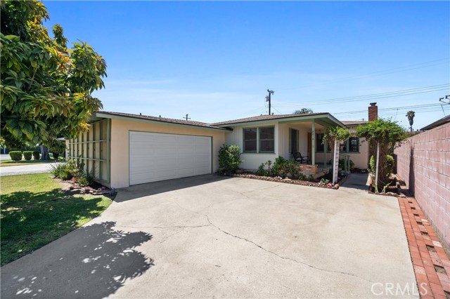 Property photo of 8416 Glendola DR