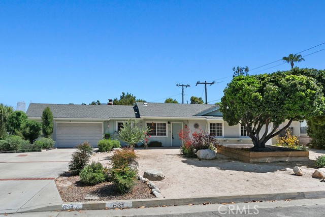 Property photo of 631 Gayville DR