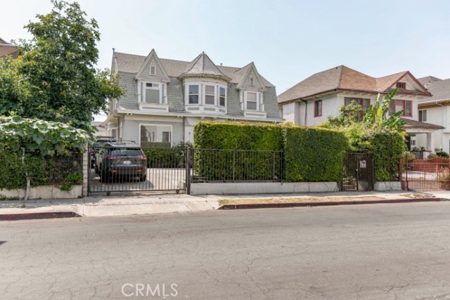 Property photo of 1333 Arapahoe ST