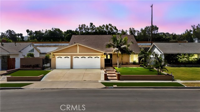 Property photo of 4360 E Addington DR