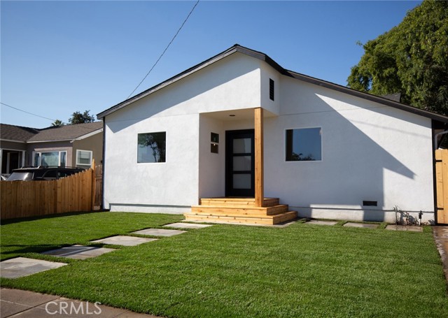 Property photo of 1331 E Century DR