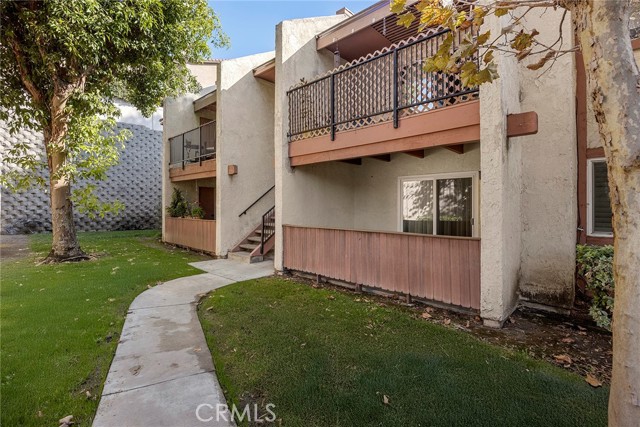 Photo of 1052 S Idaho