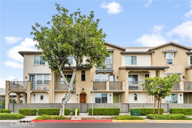 Property photo of 2560 Valentina Way