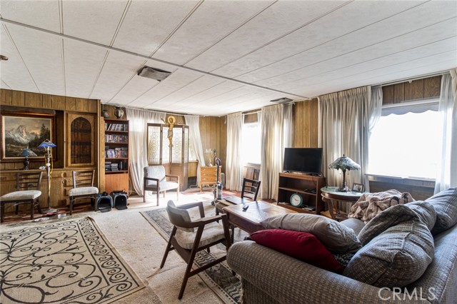 Property photo of 9443 Sharondale