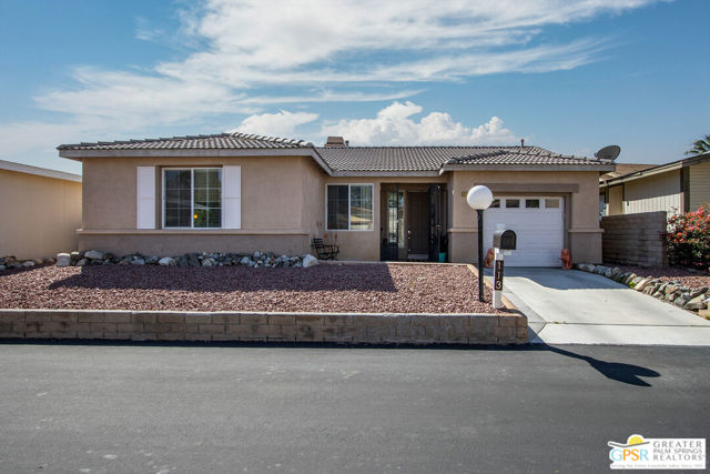 Property photo of 65565 Acoma AV