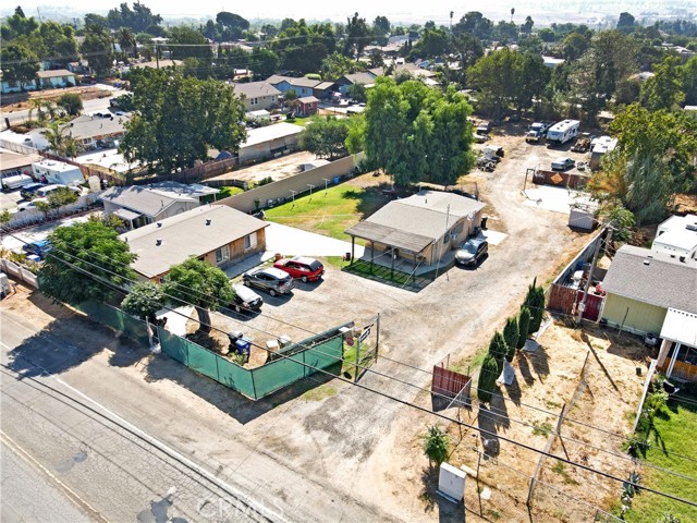 Property photo of 11038 Holmes AV