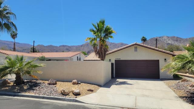 Property photo of 53645 Avenida Mendoza
