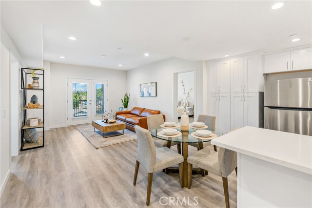 Photo of 419 N Chandler Av