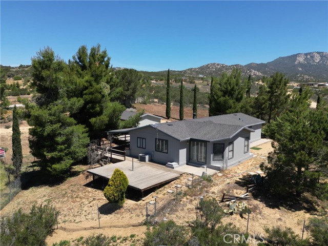 Property photo of 40755 Lakeshore BL