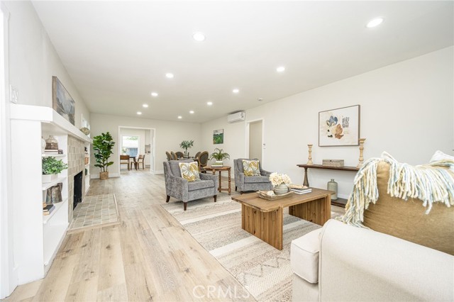 Property photo of 2200 S Alma ST