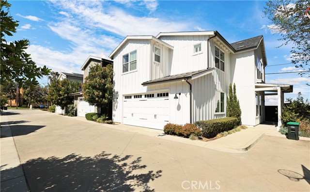 Property photo of 2294 Pacific AV