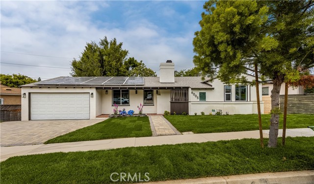 Property photo of 6005 S La Brea AV