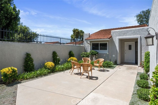 Property photo of 5520 Via La Mesa