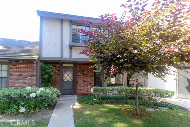 Property photo of 227 Gable LN