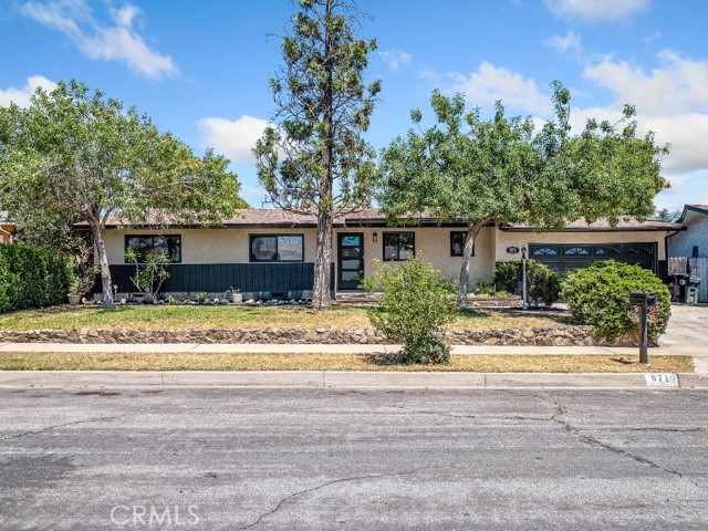 Photo of 971 N Clifford Av