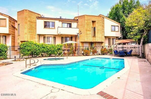 Property photo of 14715 Saticoy ST