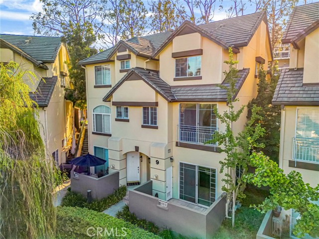 Property photo of 4600 Don Lorenzo DR
