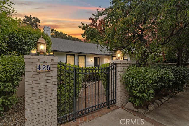Property photo of 425 E. Baseline Rd