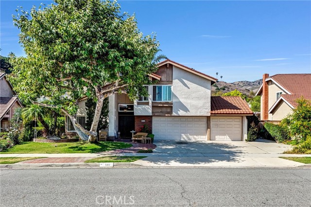 Property photo of 5811 E Crater Lake AV