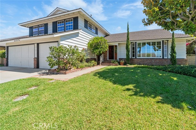 Property photo of 769 S Loretta Dr