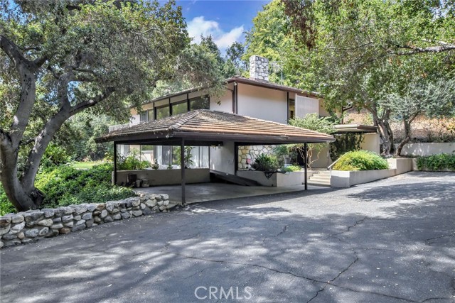 Property photo of 1445 E Covina Hills RD