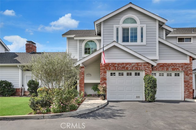 Property photo of 2057 Tustin ave