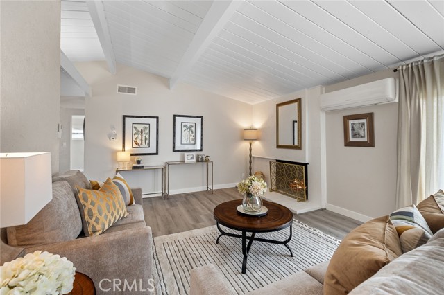 Property photo of 8623 Valley View