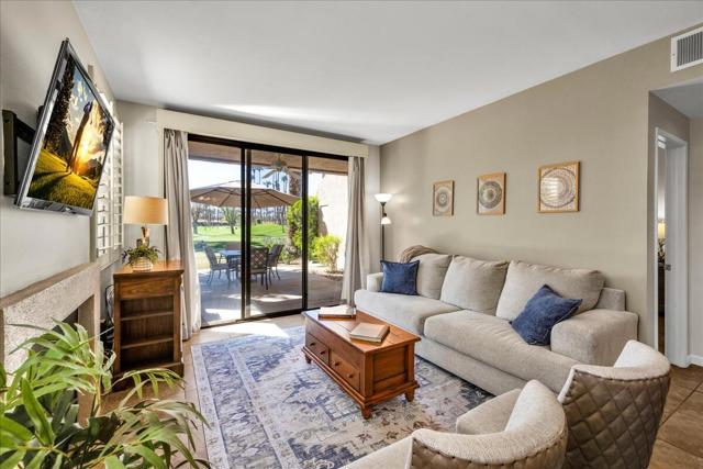 Property photo of 38517 Nasturtium WY