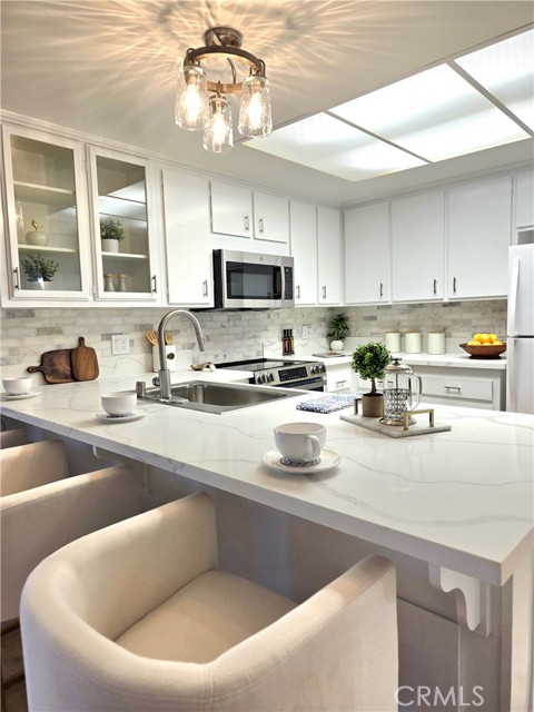 Property photo of 27680 Boston DR