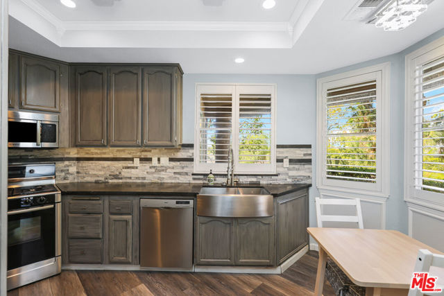 Property photo of 24193 Harbor Ridge LN