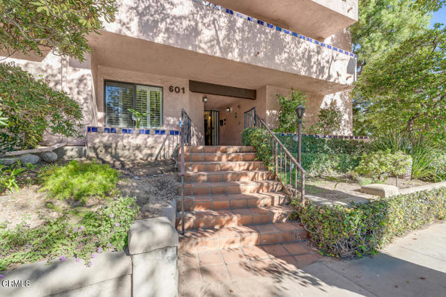 Photo of 601 E California Bl