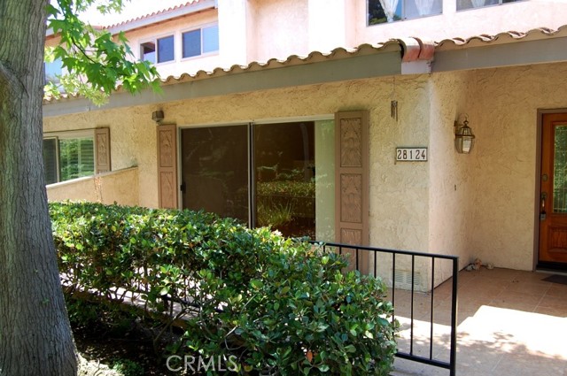 Property photo of 28124 Ridgethorne CT